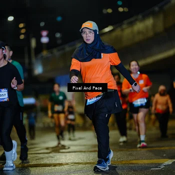Runner Photo 7798692