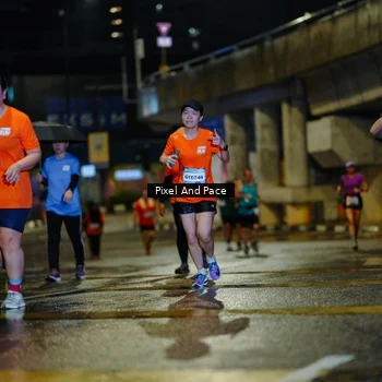 Runner Photo 7798789