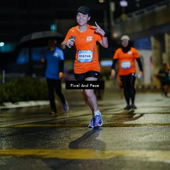 Runner Photo 7798792