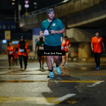 Runner Photo 7798823