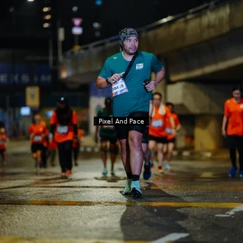 Runner Photo 7798827