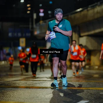 Runner Photo 7798830