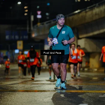 Runner Photo 7798840