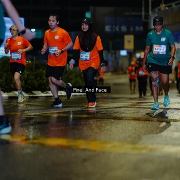 Runner Photo 7798841