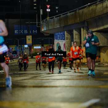 Runner Photo 7798857