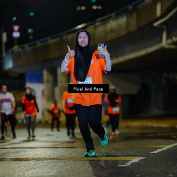 Runner Photo 7798890