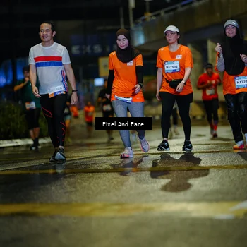 Runner Photo 7798926