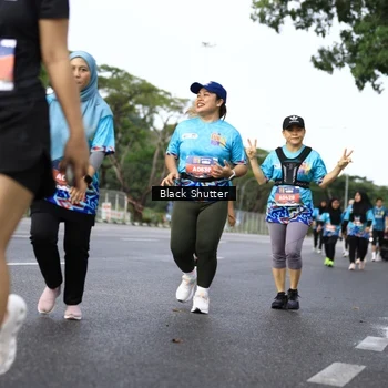 Runner Photo 7798928