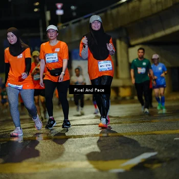 Runner Photo 7798934