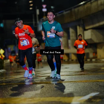 Runner Photo 7798941