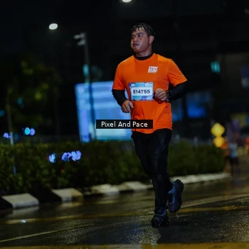 Runner Photo 7798979