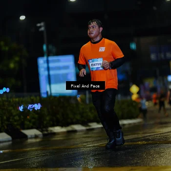 Runner Photo 7798984