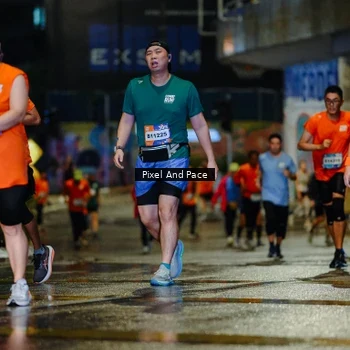 Runner Photo 7798989