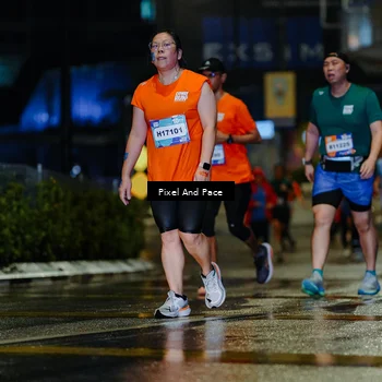 Runner Photo 7798995