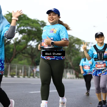 Runner Photo 7799003