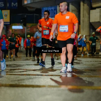 Runner Photo 7799006