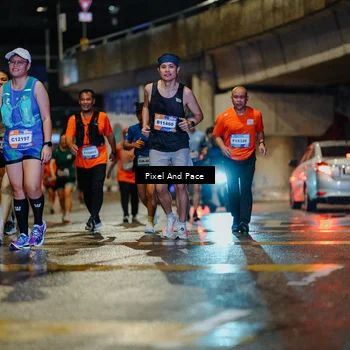 Runner Photo 7799020