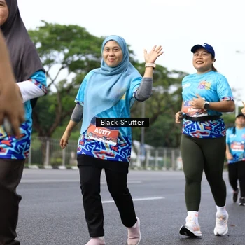 Runner Photo 7799025