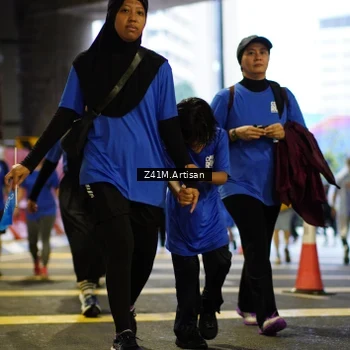Runner Photo 7799038