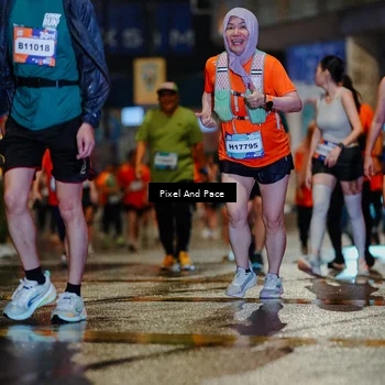 Runner Photo 7799047