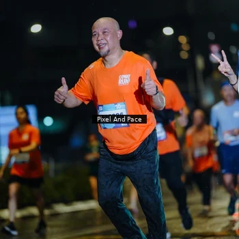 Runner Photo 7799054