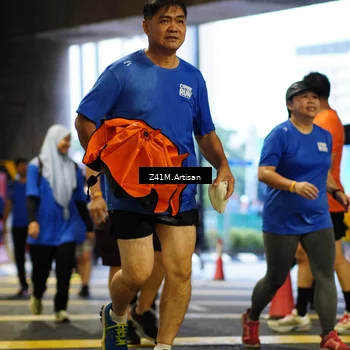 Runner Photo 7799079