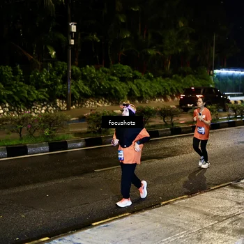 Runner Photo 7799081