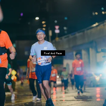 Runner Photo 7799082