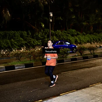 Runner Photo 7799103