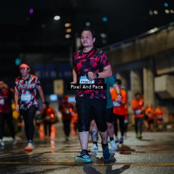 Runner Photo 7799113