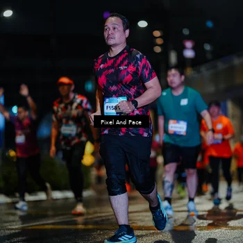 Runner Photo 7799123