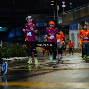 Runner Photo 7799140
