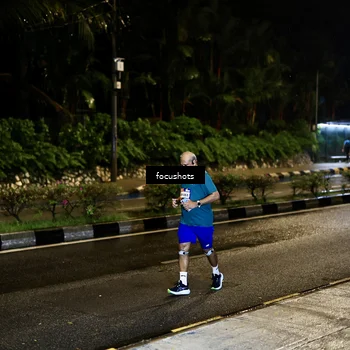 Runner Photo 7799165
