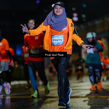 Runner Photo 7799174
