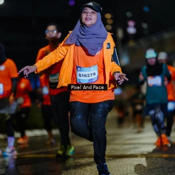Runner Photo 7799179