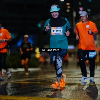 Runner Photo 7799203