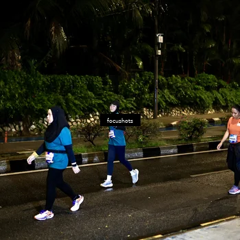Runner Photo 7799227