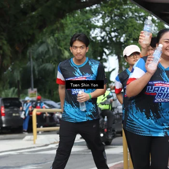 Runner Photo 7799240