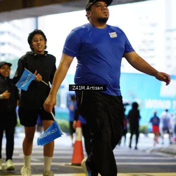 Runner Photo 7799243