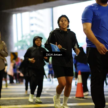 Runner Photo 7799247