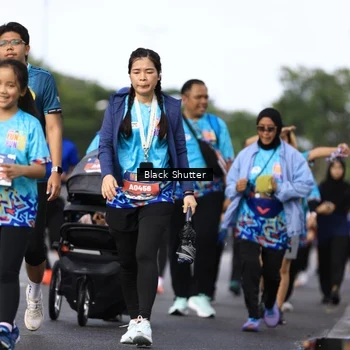Runner Photo 7799256
