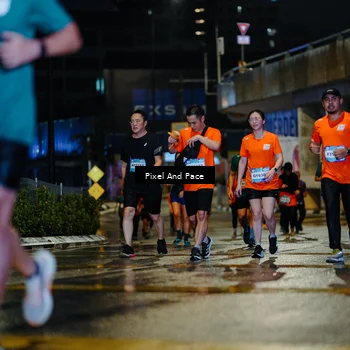 Runner Photo 7799263