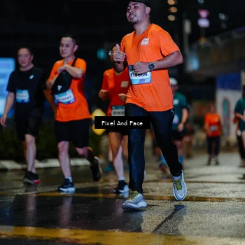 Runner Photo 7799280