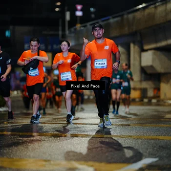 Runner Photo 7799282