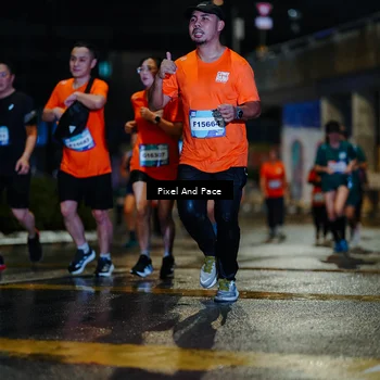 Runner Photo 7799291