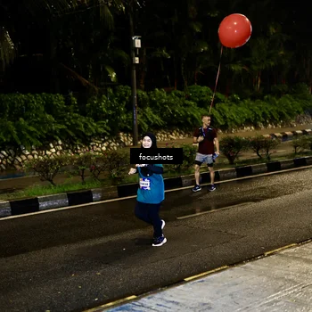 Runner Photo 7799307