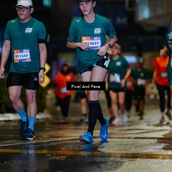 Runner Photo 7799308