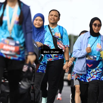 Runner Photo 7799312