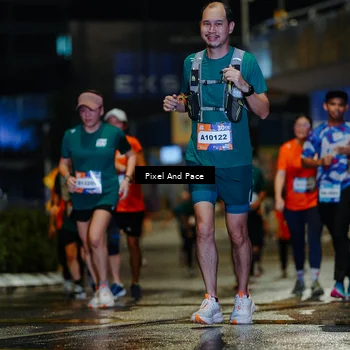 Runner Photo 7799335