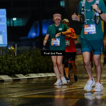 Runner Photo 7799341